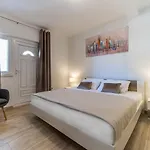 Visic's Place * Ragusa