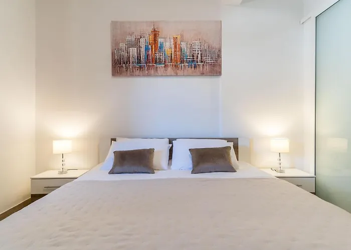 Visic's Place Apartamento *