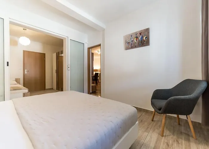 Visic's Place Apartamento *
